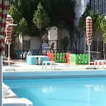 Aparthotel New Mandarin