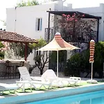 Aparthotel New Mandarin *