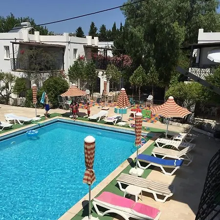 New Mandarin Апарт-отель *