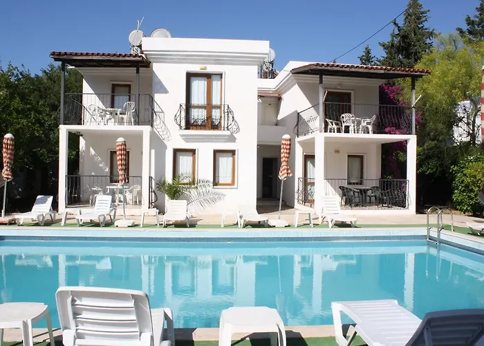 Hotel apartamentowy New Mandarin Bitez