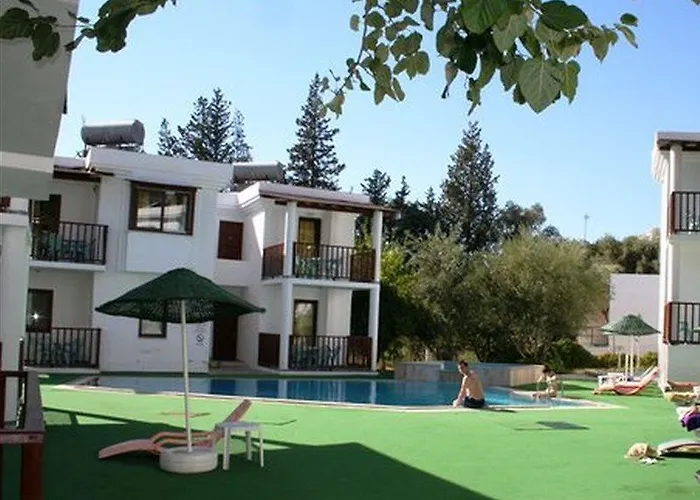 Hotel apartamentowy New Mandarin Bitez