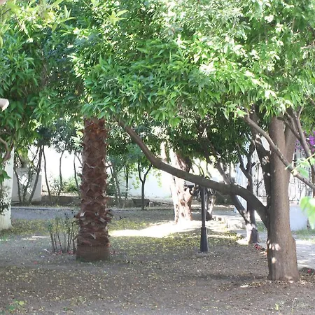 Hotel apartamentowy New Mandarin *