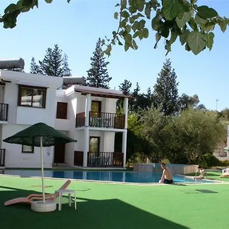 Hotel apartamentowy New Mandarin Bitez